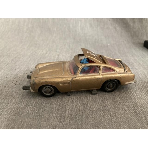 313 - Corgi Toys James Bond Aston Martin DB 5 play worn car with figures