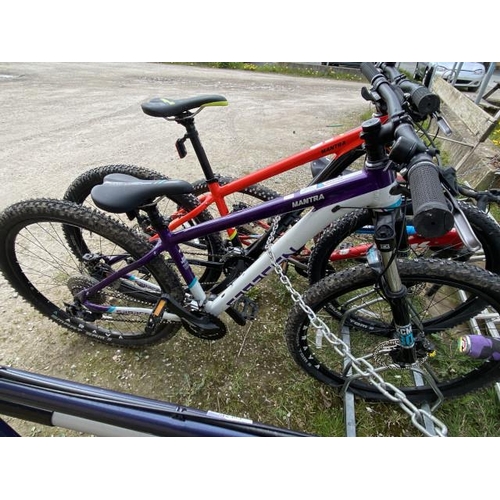 198 - Ladies Saracen Mantra bike