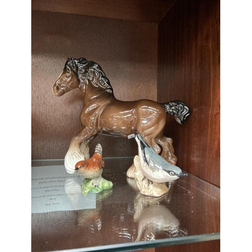 363 - Beswick Nuthatch 2413 (chip to base of tail) Wren 993 & Shire Horse