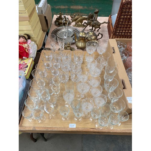 463 - Assorted glassware including Coca Cola, Martini, sundae dishes, box of stainless steel kitchenalia, ... 