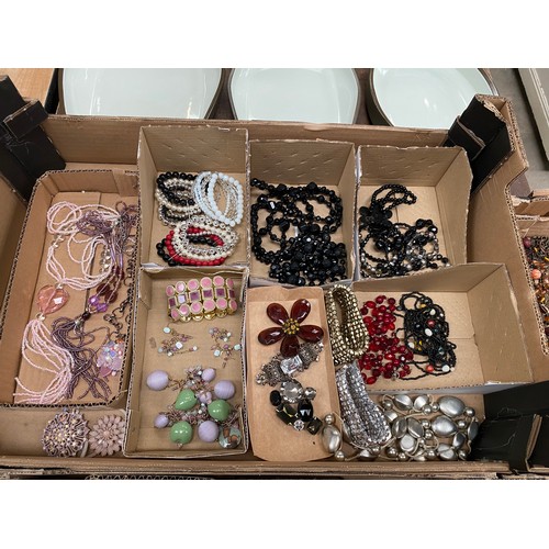 459 - 3 boxes of assorted costume jewellery including vintage necklace, earrings and bracelets, including ... 