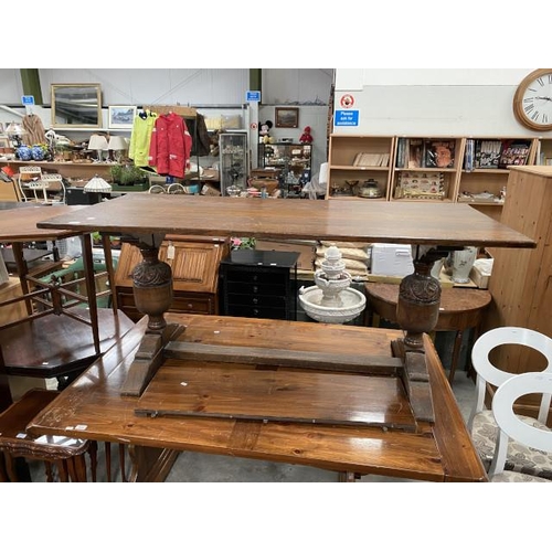 241 - Edwardian oak refectory table with pineapple base 74H 168W 75D