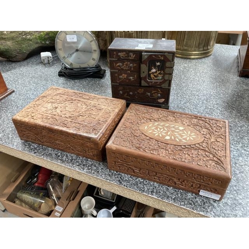 289 - Chinese lacquered jewellery chest (2 handles missing) & 2 carved trinket boxes