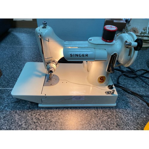 267 - Vintage Singer Featherweight 221K sewing machine EY853605 with case, 