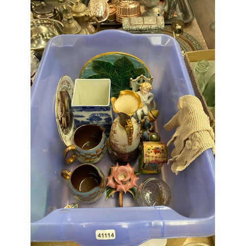 587 - 2 boxes of glassware, assorted collectables inc, Rington's vase, Carlton ware, 2 cut glass vases, Fo... 