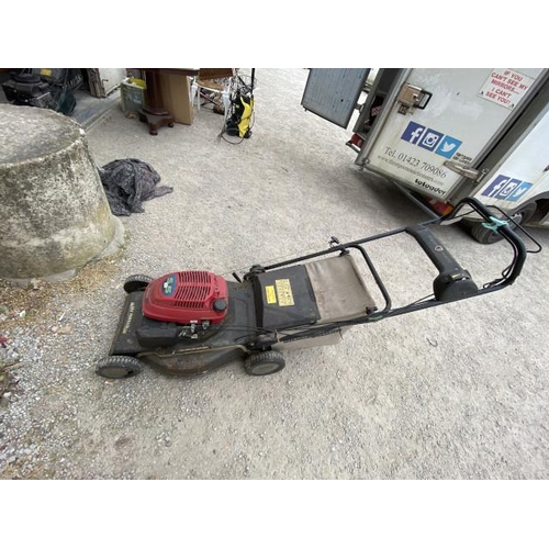 203 - Honda GVC160 petrol lawnmower