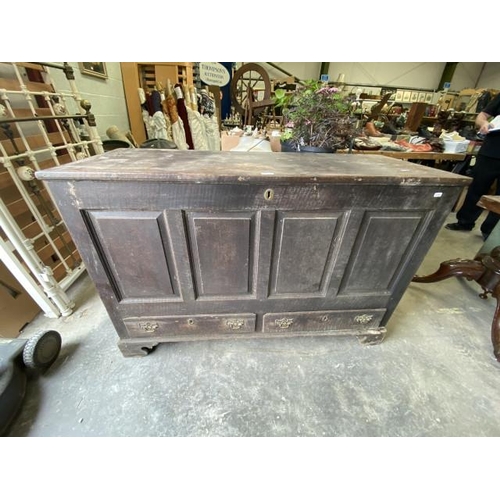 204 - Georgian oak mule chest 89H 135W 54D (as found)