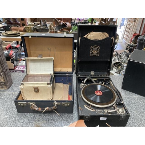 263 - Cased Micro-Perophone Ltd turntable & 2 vintage record cases