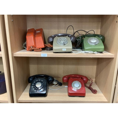 300 - 5 retro telephones