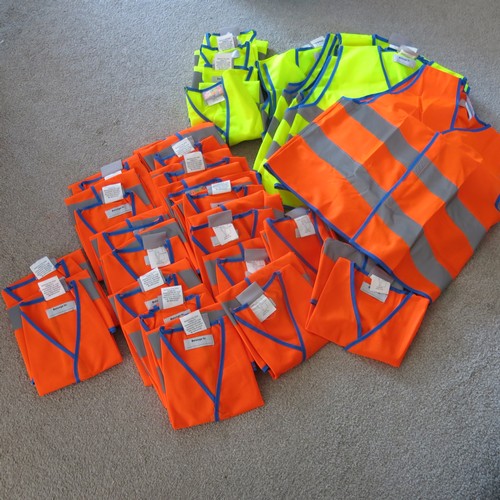 302 - 20 yellow (ages 5-6 years) and 20 orange (ages 9-10 years) high visibility children's vests