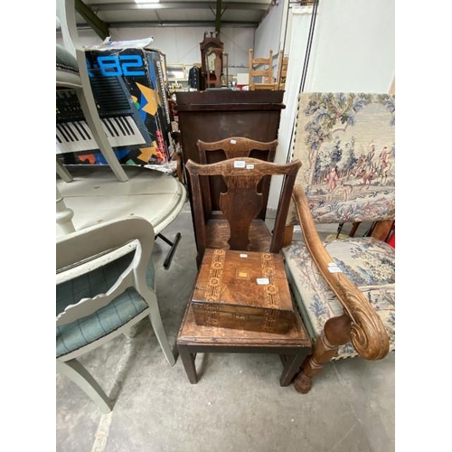 118 - 2 oak side chairs and a Victorian inlaid sewing box (as found)