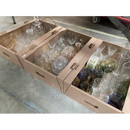 461 - 3 boxes of mixed glassware