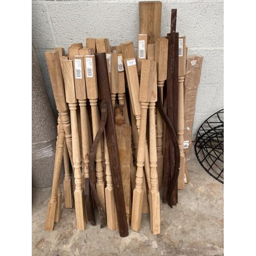 87 - Quantity of oak spindles etc