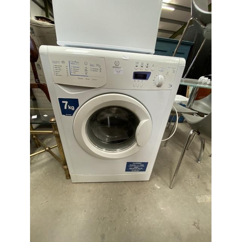 93 - Indesit WIXE127 1200 spin washing machine 83H 59W 52D