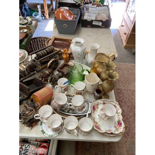 514 - Large quantity of tablewares incl Midwinter 