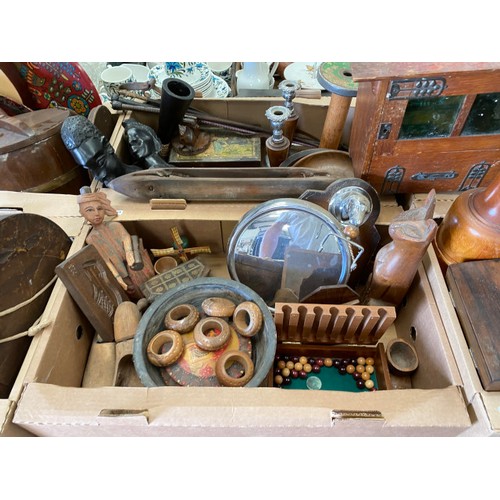 522 - 6 good boxes of treen incl, bowls, carved figures, boxes, shoe lasts, biscuit barrell etc