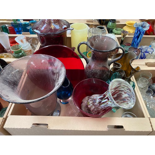 517 - 4 good boxes of art glass