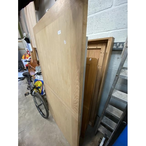 158 - 4 assorted table tops (in various sizes) no legs