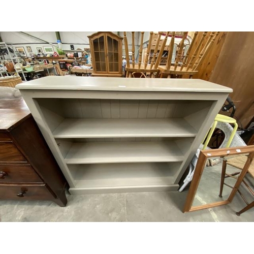 193 - Painted pine bookcase 117H 122W 34D