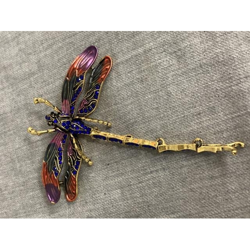 380 - Articulated Dragonfly brooch