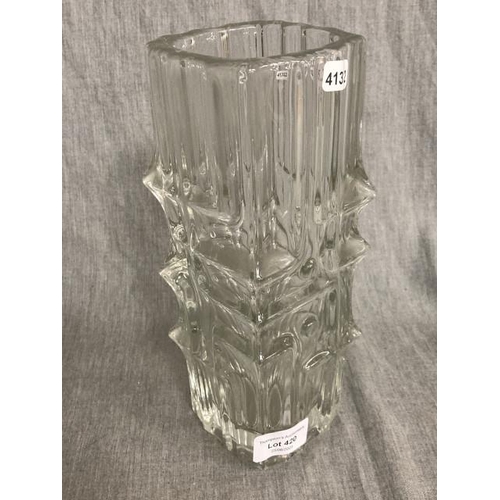 420 - Brutalist ice melting vase by Vladislav Urban for Sklo Union Rosice, 1960's (25cm high)