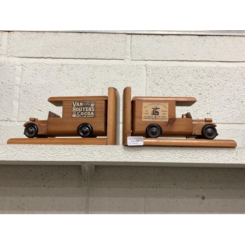 444 - Wooden truck bookends