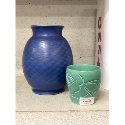 452 - Art Deco Susie Cooper incised vase (Ref 570) 20cm high and a Susie Cooper green vase ( hairline) 9cm... 