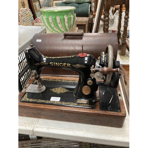 572 - Cased Singer sewing machine Y6284650