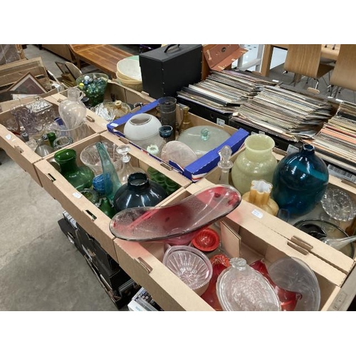 575 - 6 boxes incl art glass, crystal, marbles etc