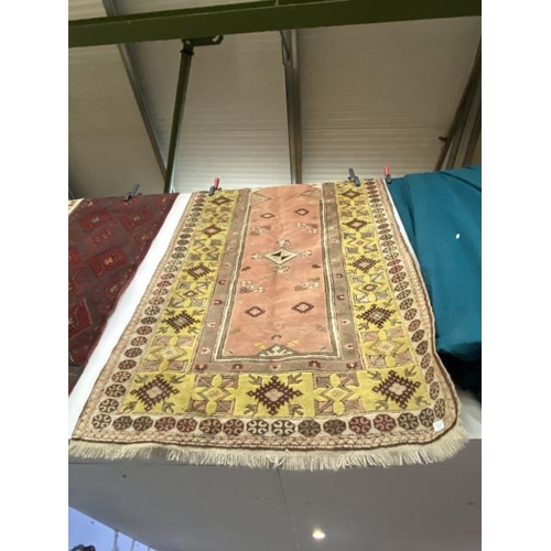 78 - Persian style rug 220 x 120cm