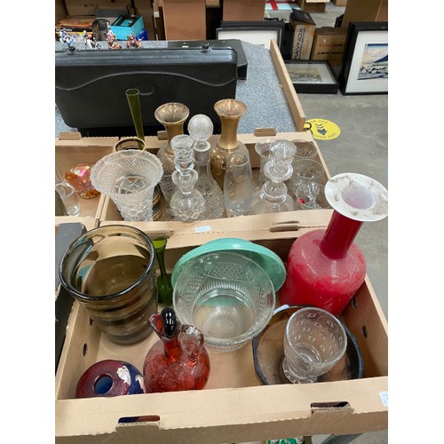 569 - 6 boxes incl art glass, cut glass, Edinburgh crystal etc