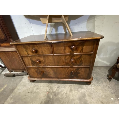 160 - Victorian mahogany chest of drawers 77H 110W 54D