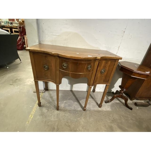 164 - 19th Century serpantine sideboard 85H,104W,56D