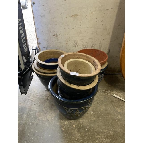 247 - Assorted ceramic glazed planters