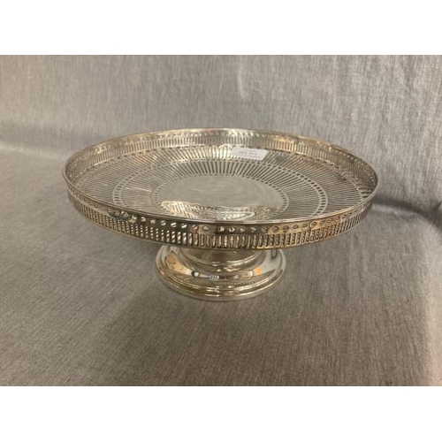 339 - J.E. Caldwell & Co, Philadelphia “Sterling” pierced Tazza 10cm high & 23.5cm diameter (391g)