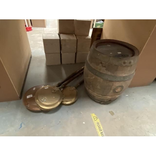 434 - Bulmer Hereford (AX912) barrel 32cm Diameter 46cm high & 3 bed warming pans