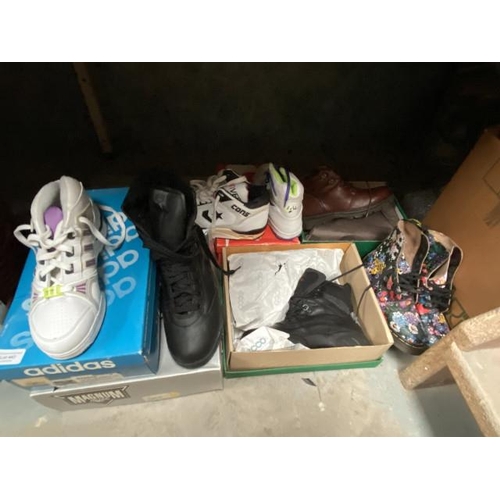 443 - Dr. Martens 1460 Pascal boots (size 5), Converse Wave Conquest (size 7), Adidas Torsion trainers (si... 