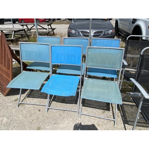 505 - 6 blue folding garden chairs