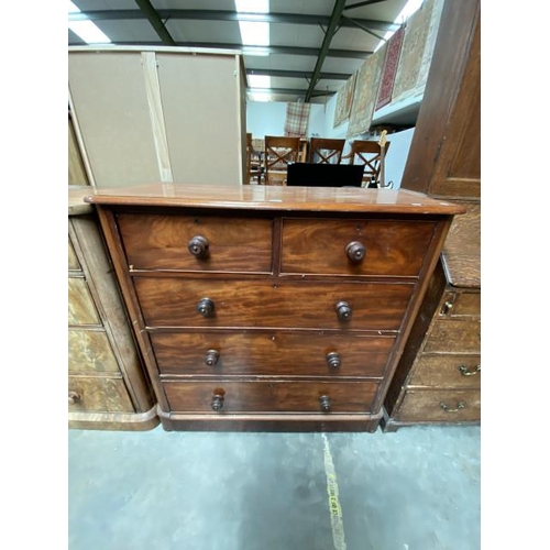 72 - Victorian mahogany 2 over 3 chest of drawers 121H 121W 54D