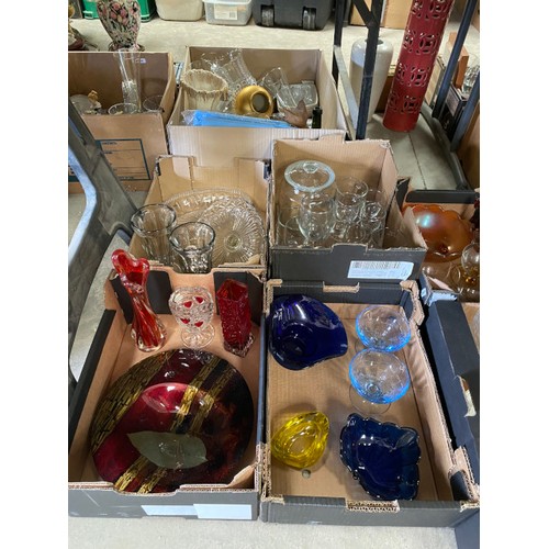 467 - 9 boxes of collectable glassware to include vases, fruit bowls, bud vases, sundae dishes etc