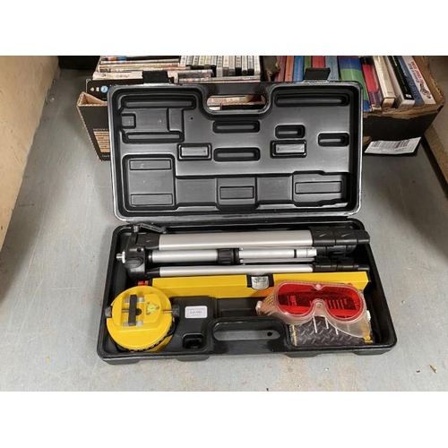 456 - Power MasterCased laser level (brand new)