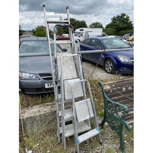 508 - 4 metal step ladders in various sizes