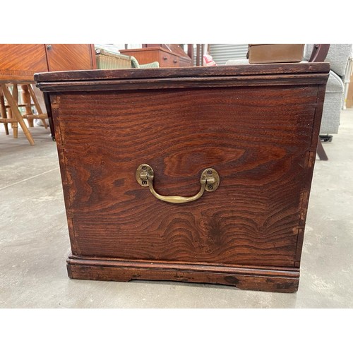 511 - Victorian elm blanket box/tool chest 40H 86W 46D