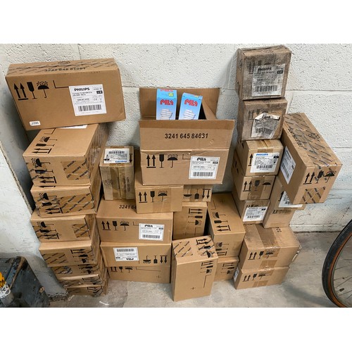 9 - Approximately 250 Philip’s E14 and Pila E27 lightbulbs (ex shop stock)