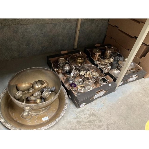 537 - 2 boxes of assorted brass and plated wares, brass punch bowl, brass charger etc