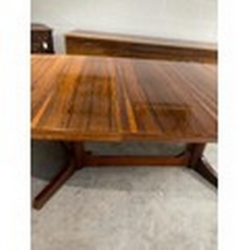 60 - Brazilian rosewood dining table by Archie Shine for Robert Heritage with 1 leaf (Purchased from Harr... 