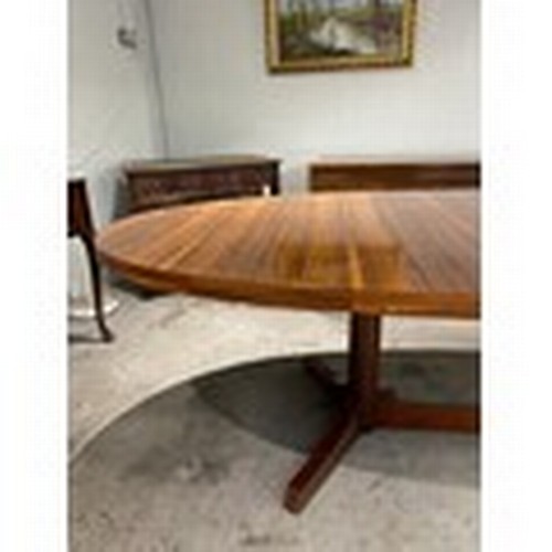 60 - Brazilian rosewood dining table by Archie Shine for Robert Heritage with 1 leaf (Purchased from Harr... 