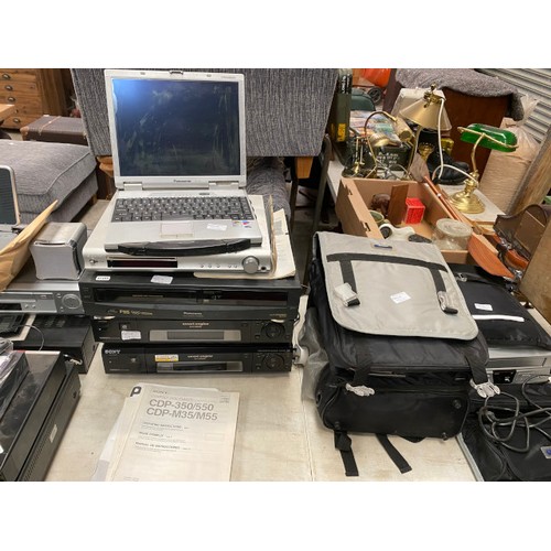 544 - Large quantity of stereo equipment including AIWA, Technics, Pioneer, Panasonic, Sony (all untested,... 