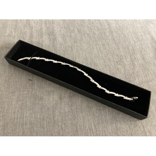 270 - 925 silver articulated bracelet