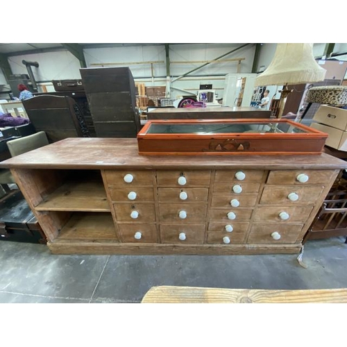 Lot 176       